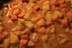 Erdäpfel, Karotten Curry
